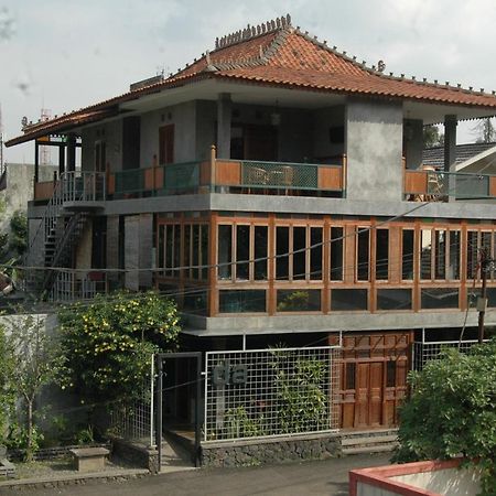 Dalem Arum Bandung Eksteriør bilde